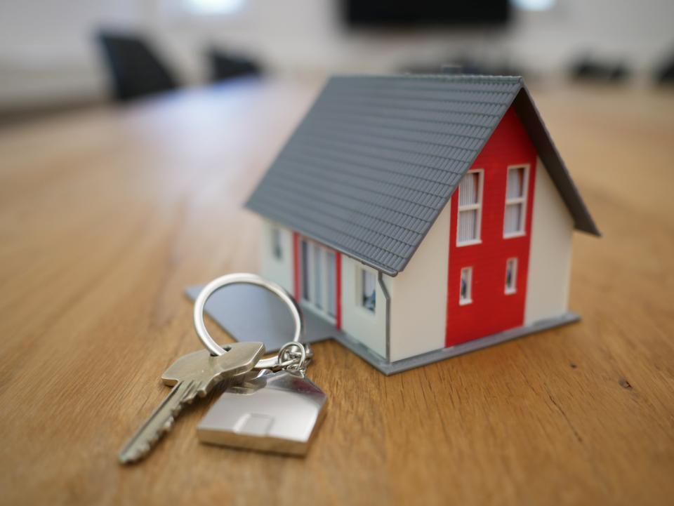 house and keyring